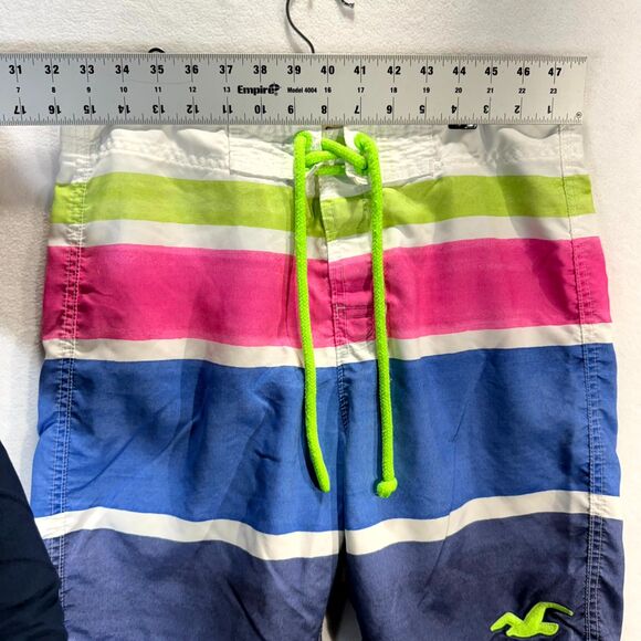 Hollister Mens Striped Board Shorts Embroidered Logo Mens Size M - Picture 10 of 12